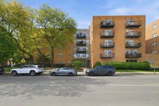 2501 W Bryn Mawr Avenue 308, Chicago, IL 60659