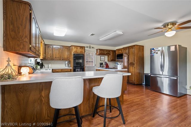 3111 Sturgeon Road, Greenwood, AR 72936