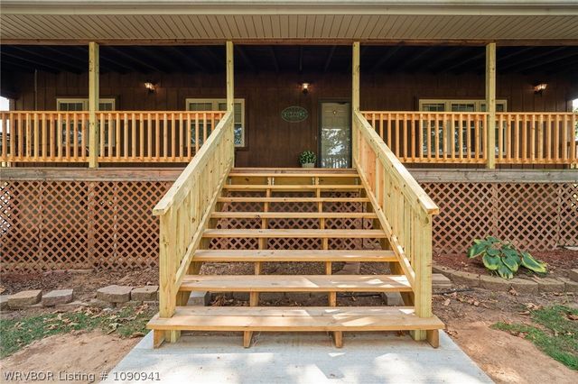 3111 Sturgeon Road, Greenwood, AR 72936