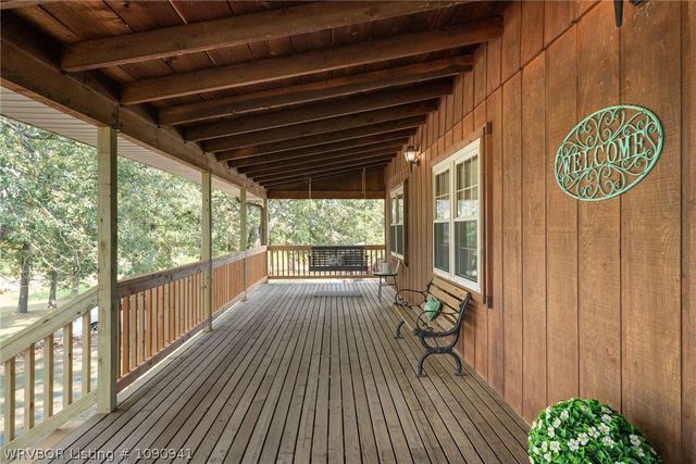 3111 Sturgeon Road, Greenwood, AR 72936