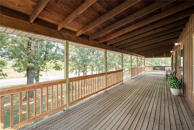 3111 Sturgeon Road, Greenwood, AR 72936