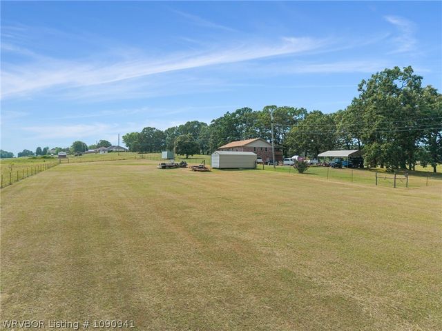 3111 Sturgeon Road, Greenwood, AR 72936