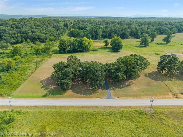 3111 Sturgeon Road, Greenwood, AR 72936