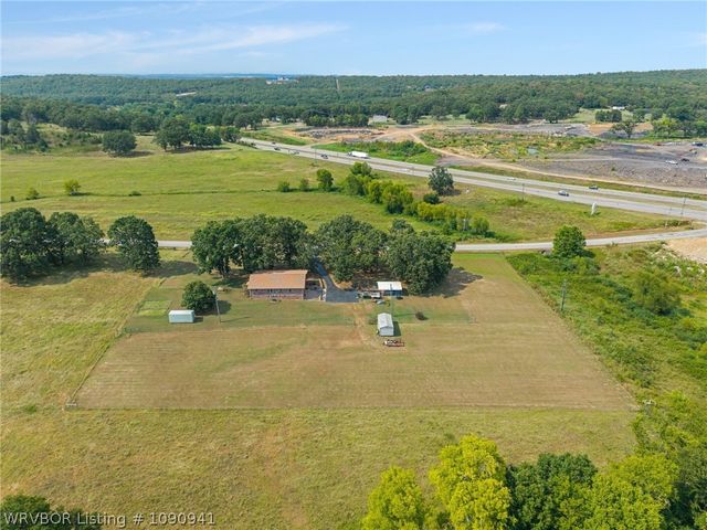 3111 Sturgeon Road, Greenwood, AR 72936