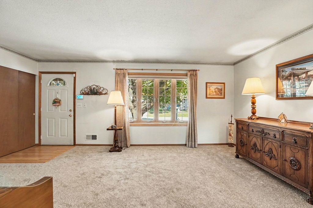 6101 Century Boulevard, Brooklyn Park, MN 55429 — photo 3