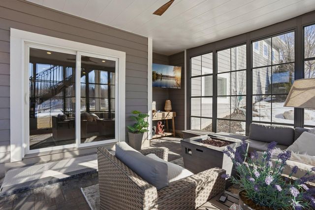 7727 Prairie Grass Pass, Prior Lake, MN 55372