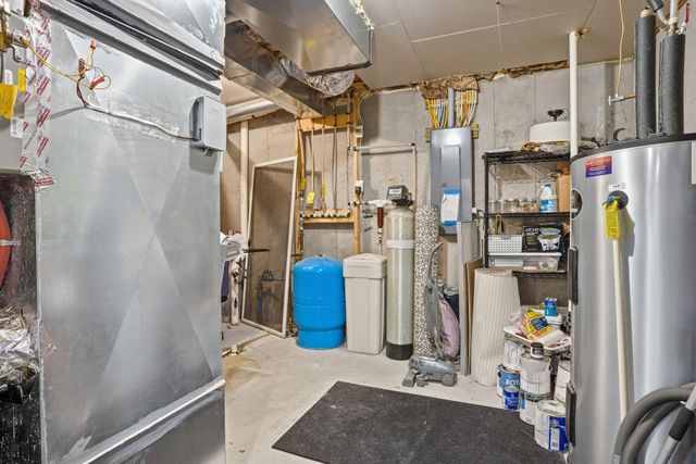 7727 Prairie Grass Pass, Prior Lake, MN 55372