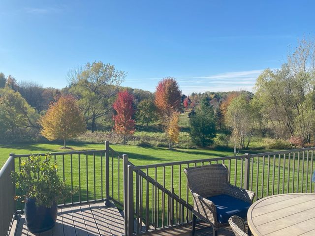 7727 Prairie Grass Pass, Prior Lake, MN 55372