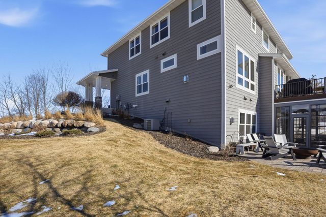 7727 Prairie Grass Pass, Prior Lake, MN 55372