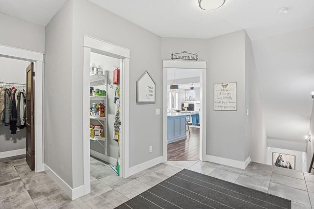 7727 Prairie Grass Pass, Prior Lake, MN 55372