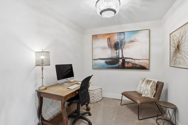 7727 Prairie Grass Pass, Prior Lake, MN 55372