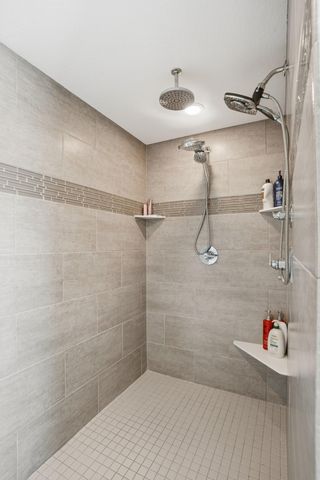 7727 Prairie Grass Pass, Prior Lake, MN 55372