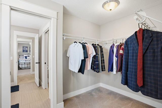 7727 Prairie Grass Pass, Prior Lake, MN 55372