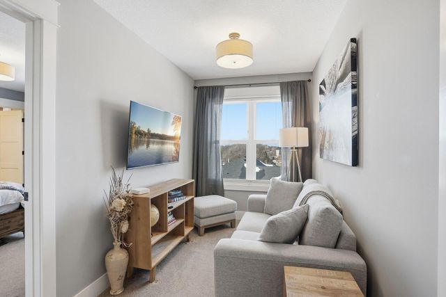 7727 Prairie Grass Pass, Prior Lake, MN 55372