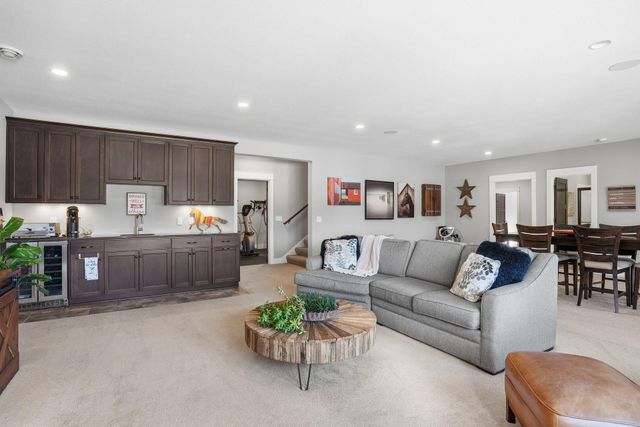 7727 Prairie Grass Pass, Prior Lake, MN 55372