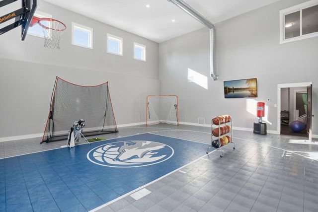 7727 Prairie Grass Pass, Prior Lake, MN 55372