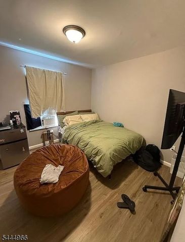 480 S 17Th St, Newark City, NJ 07103