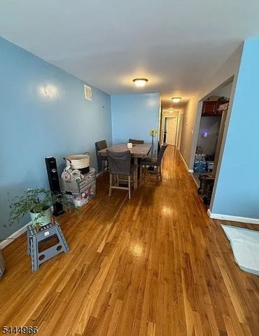 480 S 17Th St, Newark City, NJ 07103