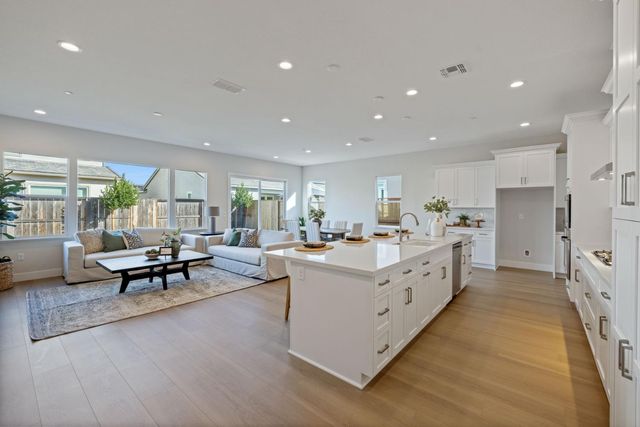 3087 Wisteria Drive, Lodi, CA 95242