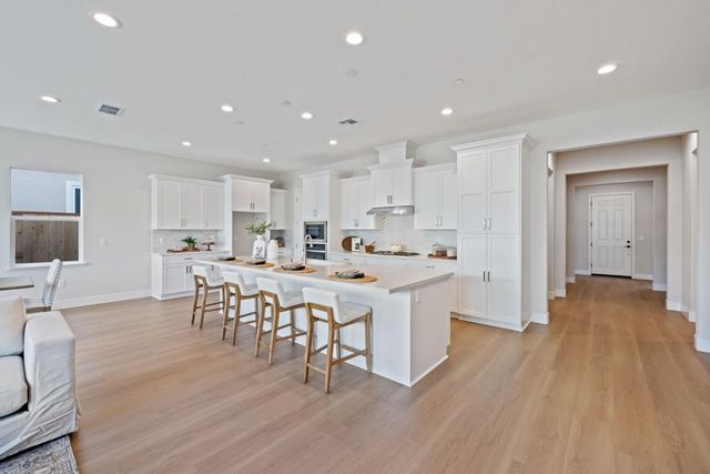 3087 Wisteria Drive, Lodi, CA 95242