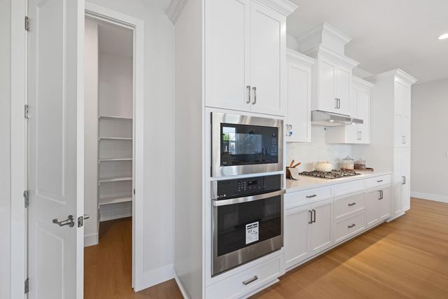 3087 Wisteria Drive, Lodi, CA 95242