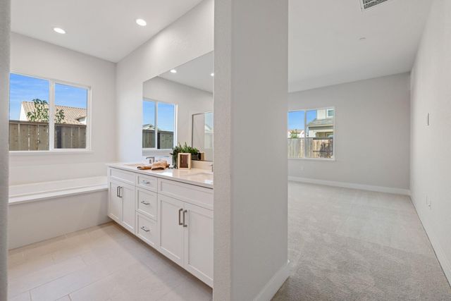 3087 Wisteria Drive, Lodi, CA 95242