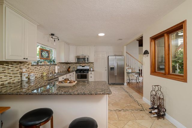 3309 Brookwood Rd, Sacramento, CA 95821