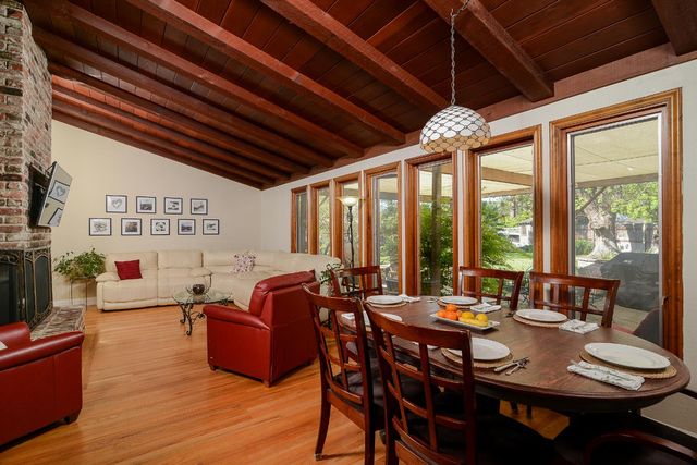 3309 Brookwood Rd, Sacramento, CA 95821