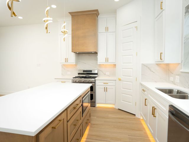 5849 Millar Drive, Dallas, TX 75236