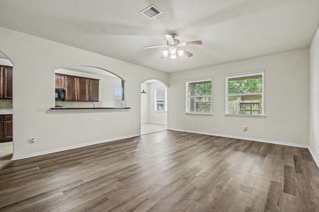 1439 Barras Street, Alvin, TX 77511