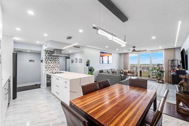 2121 N Ocean Boulevard 1704e, Boca Raton, FL 33431