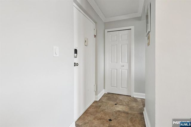 150 Overlook Avenue 7F, Hackensack, NJ 07601