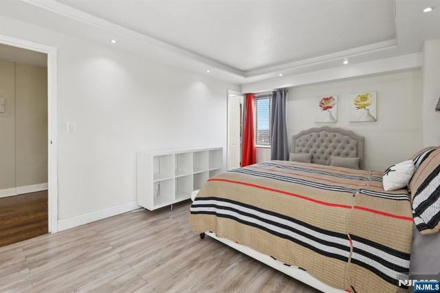 150 Overlook Avenue 7F, Hackensack, NJ 07601