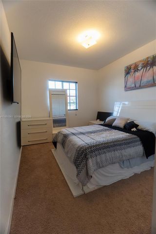 3542 NW 29th Ct, Lauderdale Lakes, FL 33311