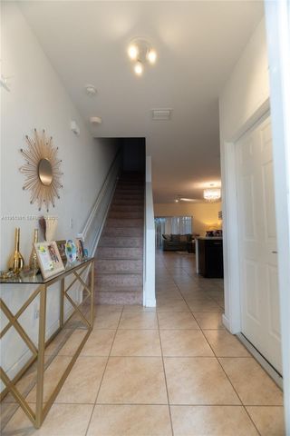 3542 NW 29th Ct, Lauderdale Lakes, FL 33311