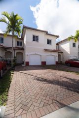 3542 NW 29th Ct, Lauderdale Lakes, FL 33311