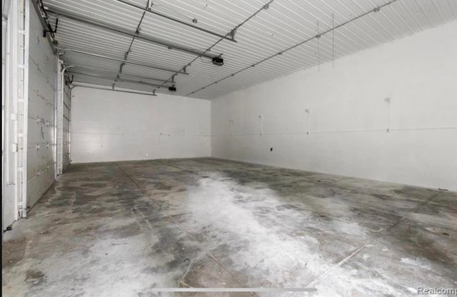 10731 Swan Creek Road, Saginaw, MI 48609