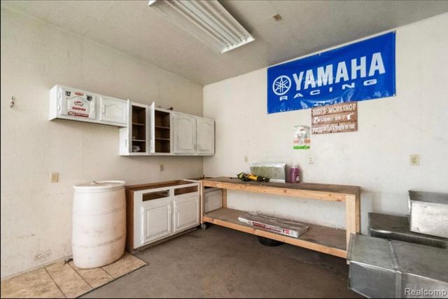 10731 Swan Creek Road, Saginaw, MI 48609