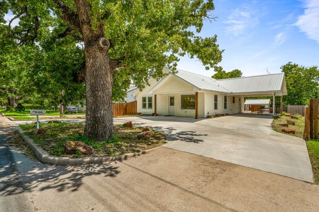 306 Dale Avenue, Stephenville, TX 76401