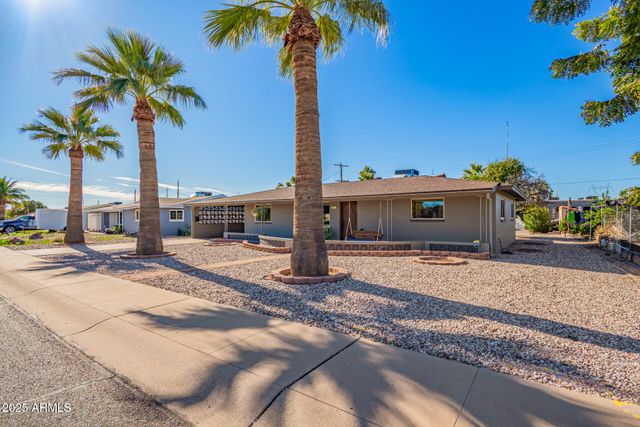 532 N 54TH Street, Mesa, AZ 85205