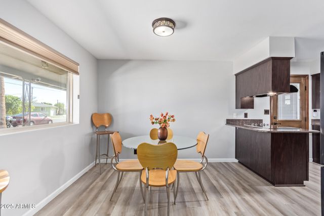 532 N 54TH Street, Mesa, AZ 85205