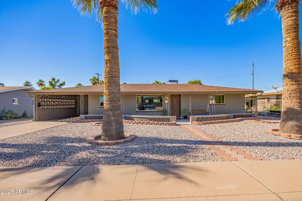532 N 54TH Street, Mesa, AZ 85205