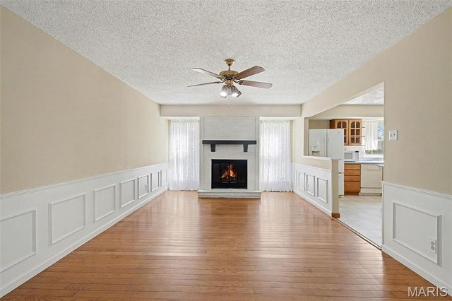 3652 Rosant Court, Florissant, MO 63034