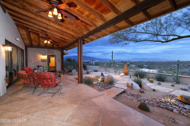 5165 W Paseo Del Campo, Tucson, AZ 85745