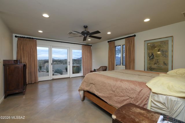 5165 W Paseo Del Campo, Tucson, AZ 85745