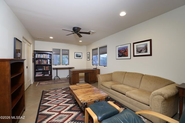 5165 W Paseo Del Campo, Tucson, AZ 85745