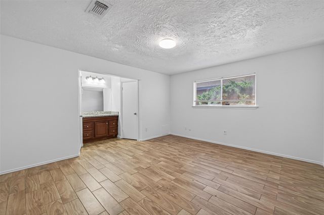 12115 Swan Creek Drive, Houston, TX 77065