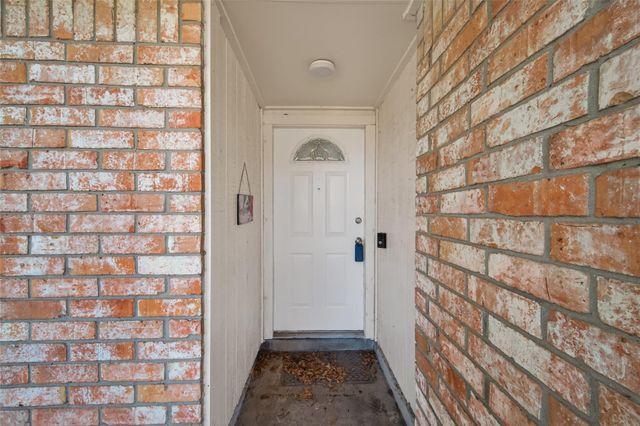 12115 Swan Creek Drive, Houston, TX 77065