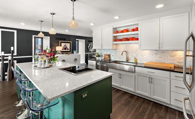 15 S 1st Street A1502, Minneapolis, MN 55401