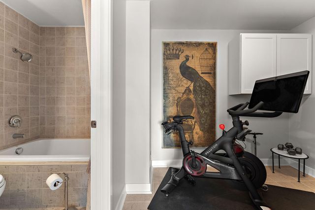 15 S 1st Street A1502, Minneapolis, MN 55401